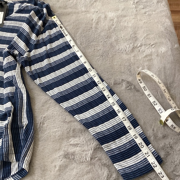 NWT blue and white stripe long sleeve Jones New York tee size L - Picture 9 of 9